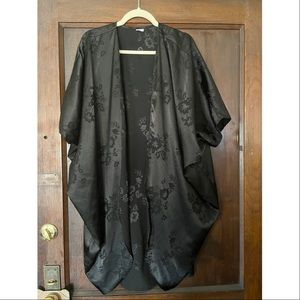 Silky cover up/duster/kimono